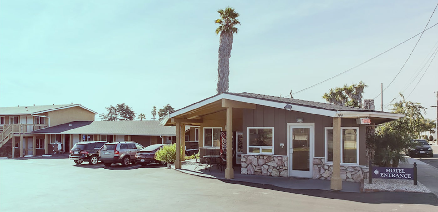 Welcome To Ocean Palms Motel